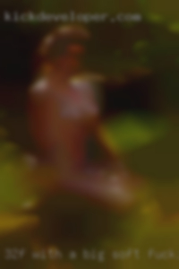 32F, with a big soft fucking girls ass.